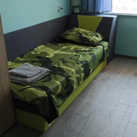 Aпартамент габи - център , тихо място , паркинг, Cash Only Stara Zagora