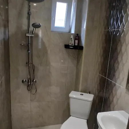 Aпартамент габи - център , тихо място , паркинг, Cash Only